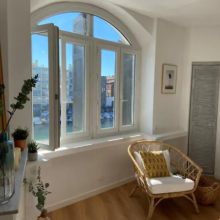 Le Carnet De Et Sa Vue Sur Le Canal דירה *