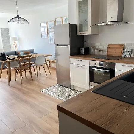 Le Carnet De Et Sa Vue Sur Le Canal * Sète